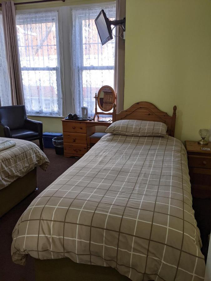Kingswinford Guest House Paignton Extérieur photo