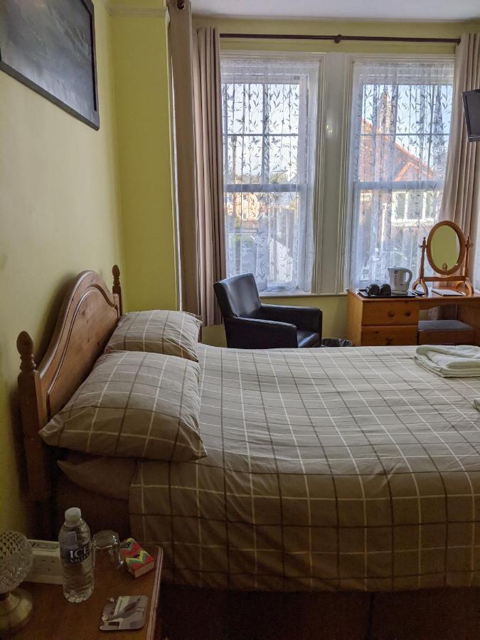 Kingswinford Guest House Paignton Extérieur photo